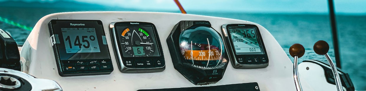 Électronique marine : Navigation sûre et précise
